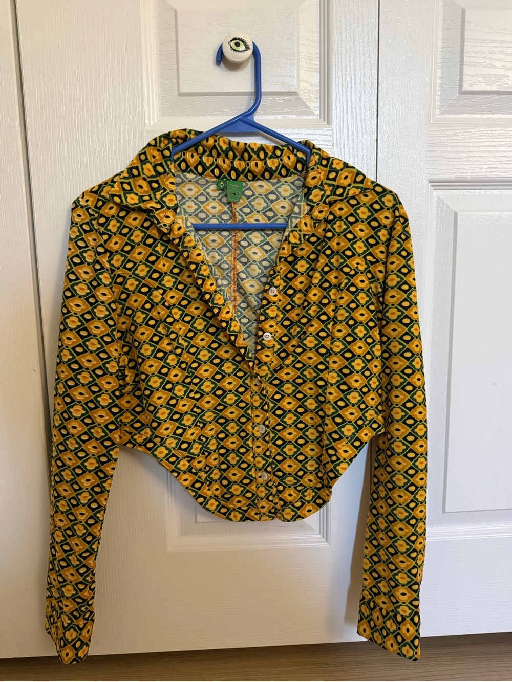 Farm Rio buttoned crop top